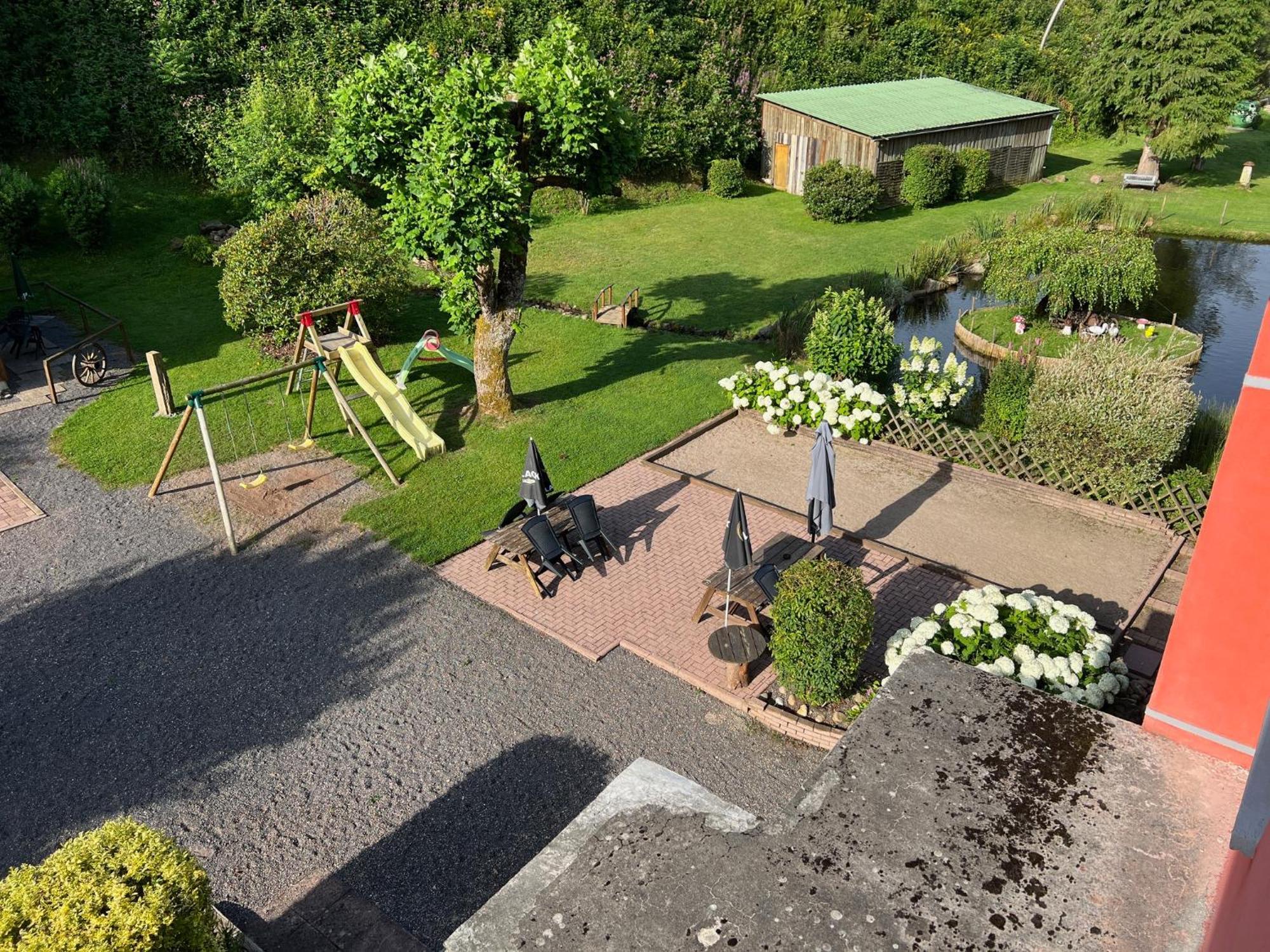 Auberge Restaurant La Roseraie Grandrupt Bagian luar foto