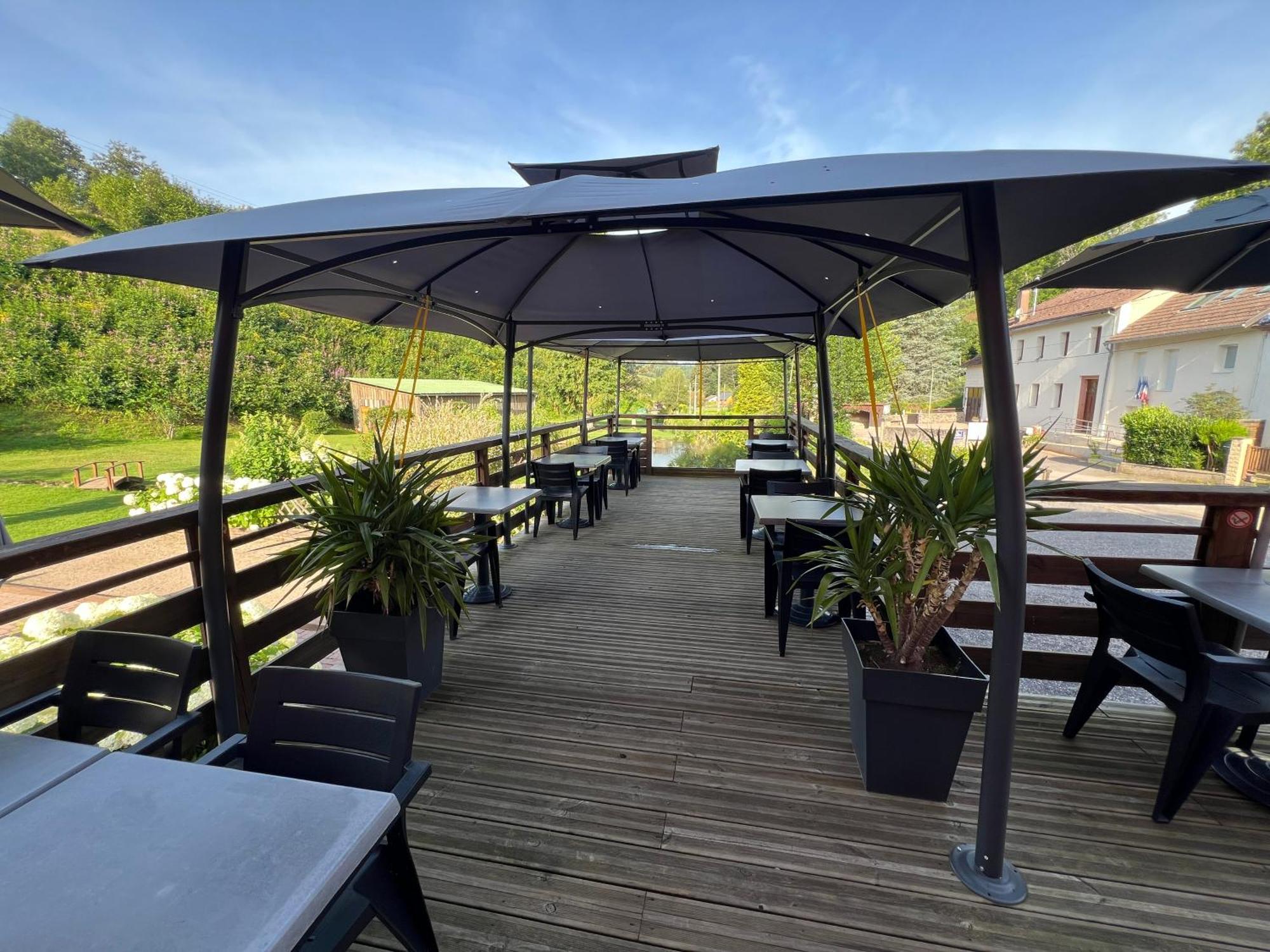Auberge Restaurant La Roseraie Grandrupt Bagian luar foto
