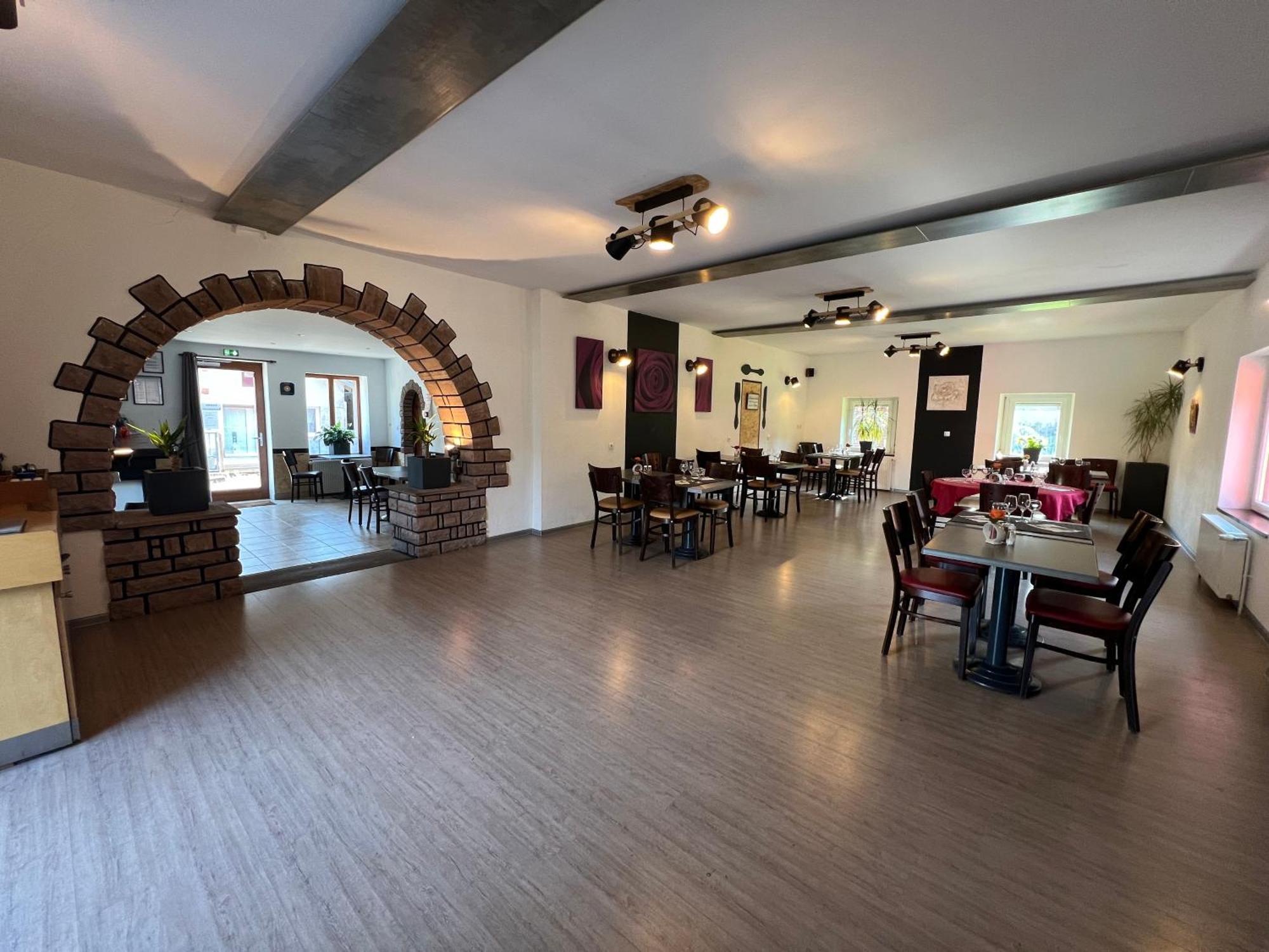 Auberge Restaurant La Roseraie Grandrupt Bagian luar foto
